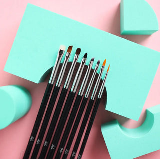 Hulu Brushes - Perfect Cat Eye Set - Set di Pennelli Professionali