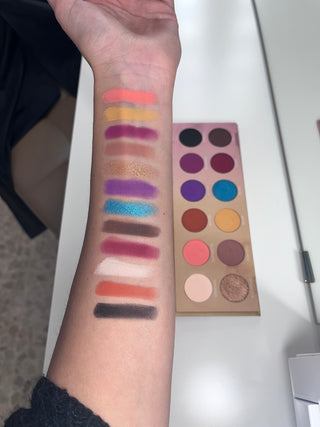 Affect Cosmetics - Professional Eyeshadow Palette - In The Spotlight