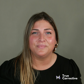 True Corrective: Clelia TC15 • Corso di Make Up Online su Tatuaggi, Rossori e Sfumature Moda