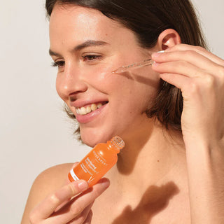 Novexpert Laboratoires - Vitamin C Radiance Night Serum - Trattamento notte Peeling Anti Age Ritexturizzante illuminante