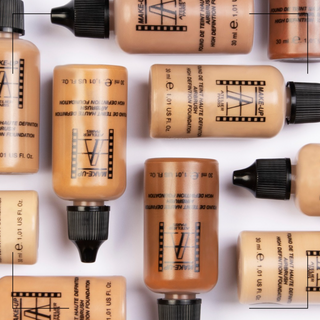 Make Up Atelier Paris - Fondotinta HD Fluid Foundation - Pennello e aerografo