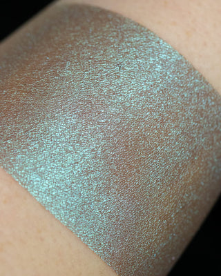 Femme Fatale Cosmetics - Quarrel FF14 Pigment